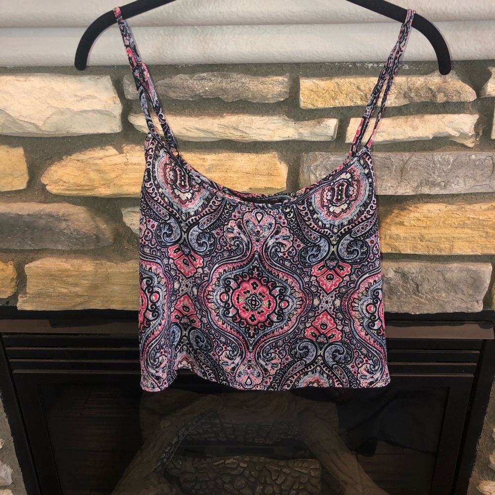 Women’s crop top
